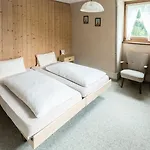 Hotel Historisches Baeren Kiental