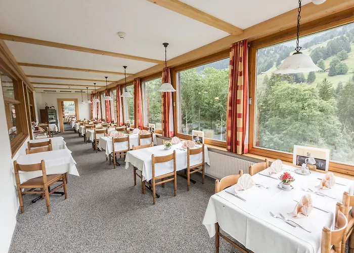 Historisches Bären 2*